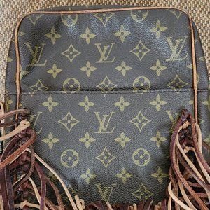Louis vuitton vintage boho bag